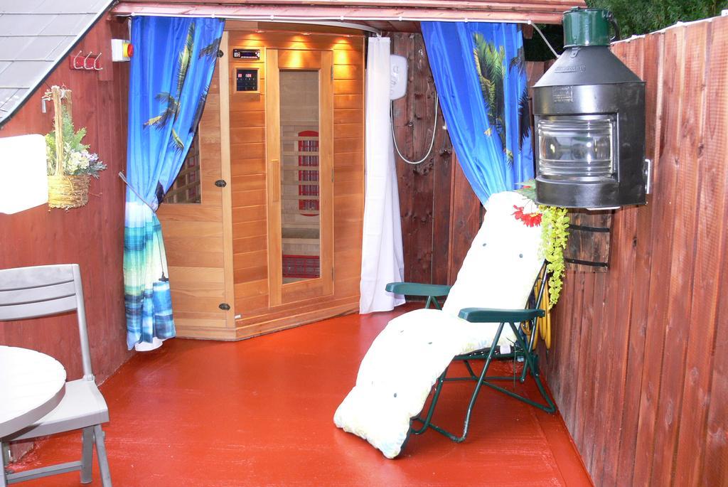 Templeview Lodge Greencastle  Extérieur photo
